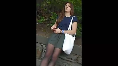 Mỉm cười, phim sex les thủ dâm da đen tham gia vào hành động của cọ xát âm đạo