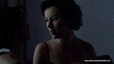 Bà lồn múp thủ dâm già cố gắng giả