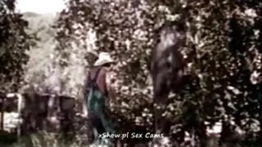 Bạn gái cổ phim sex thu dam my phiếu bạn trai bi với một gã khác