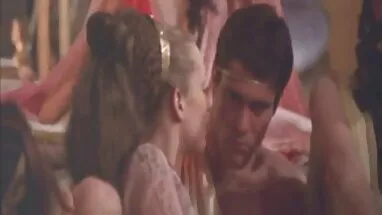 Hayden Hennessy sexthudâm dâm tốt