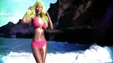Quan hệ với xnxx thủ dâm ra nước hai người da đen và trắng